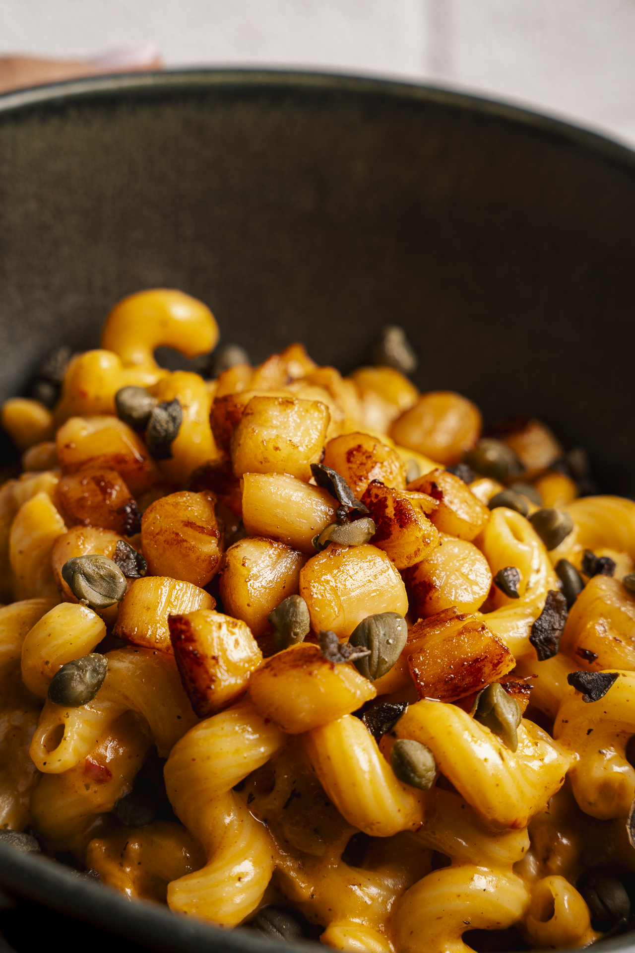 OFFTHEHOUSE.CARSONKITCHEN.3.19-3